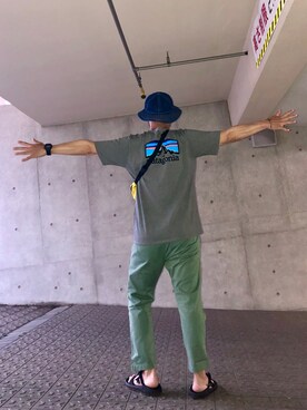 「アイテム（サンダル）」を使った、yonemicci70さん（メンズ・173cm・40代）の夏コーディネート