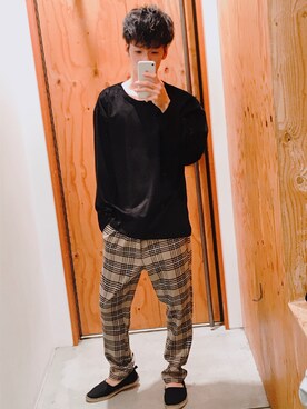 「LAKOLE（ラコレ）のアイテム（スリッポン）」を使った、reppuさん（メンズ・170cm）の秋コーディネート