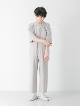 「オールホワイト」｜「アイテム（サロペット/オーバーオール）」を使った、kainanさん（メンズ・176cm）の冬コーディネート