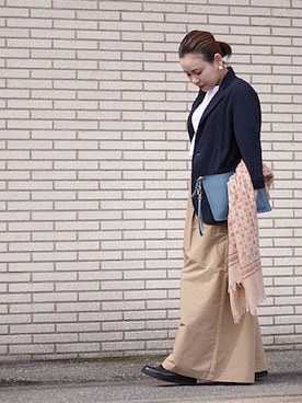 「MANEBU（マネブ）のアイテム」を使った、INDIGOさん（レディース・154cm）の春コーディネート