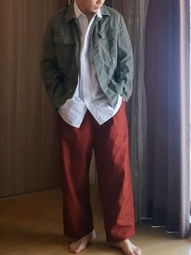 「ユニクロU」｜「アイテム（ミリタリージャケット）」を使った、zawawaさん（メンズ・172cm）の春コーディネート
