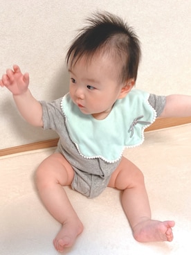 「アイテム（スタイ/よだれかけ、グリーン系）」を使った、y0shiさん（キッズ・70cm）の夏コーディネート