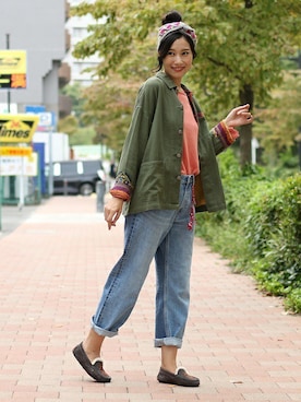 「チチカカ」｜「アイテム（モカシン/デッキシューズ）」を使った、チチカカさん（レディース・166cm）の秋コーディネート
