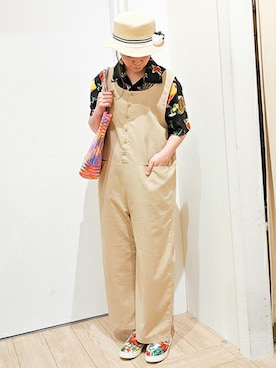 「チチカカ」｜「アイテム（オールインワン・サロペット）」を使った、チチカカさん（レディース・155cm）の夏コーディネート