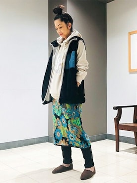 「チチカカ」｜「アイテム（ダウンベスト）」を使った、チチカカさん（レディース・163cm）の秋コーディネート