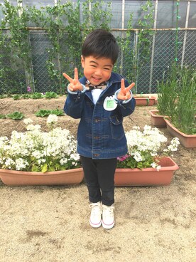 「息子」｜「アイテム（デニムジャケット）」を使った、yuriringoさん（キッズ・100cm）の春コーディネート