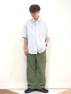 「ベーシックカラー」｜coen  前田さん（メンズ・175cm）の夏コーディネート