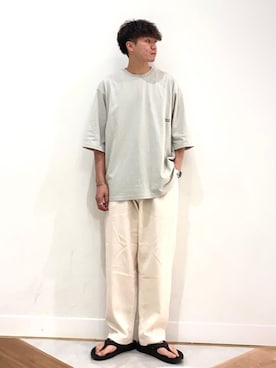 「ベーシックカラー」｜coen  前田さん（メンズ・175cm）の夏コーディネート