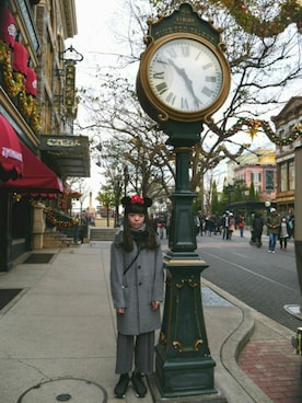 「disney」｜「アイテム（ダッフルコート）」を使った、リンカさん（レディース・155cm）の冬コーディネート