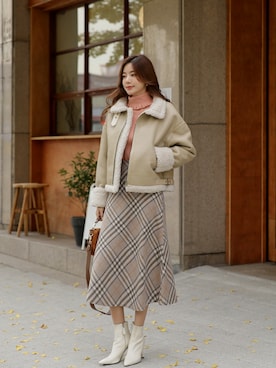 「アイテム（ムートンコート）」を使った、スタイルオンミさん（レディース・167cm）の秋コーディネート