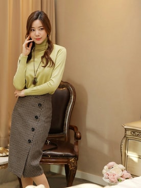 「アイテム（スカート、グリーン系）」を使った、スタイルオンミさん（レディース・167cm）の冬コーディネート