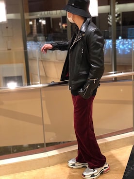 「BALENCIAGA」｜「アイテム（ライダースジャケット）」を使った、yukiさん（メンズ・169cm）の冬コーディネート