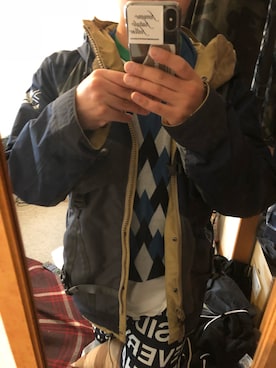 「blue」｜「アイテム（マウンテンパーカー）」を使った、まーさん（メンズ・174cm）の冬コーディネート