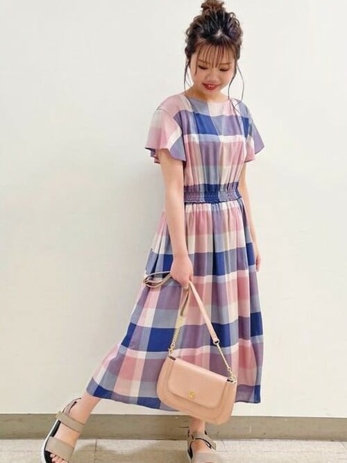 ブルーレーベル ブラックレーベル クレストブリッジzozotown店ブルーレーベル クレストブリッジ公式さんのワンピースを使ったコーディネート Zozotown