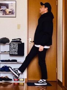 「N.HOOLYWOOD（N.ハリウッド）のアイテム（パーカー）」を使った、⭐︎満運⭐︎さん（メンズ・173cm）の冬コーディネート