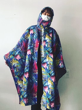 「White Mountaineering」｜「アイテム（ポンチョ）」を使った、kafukamomoさん（レディース・167cm）の春コーディネート