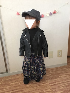 「アイテム（ライダースジャケット）」を使った、miiさん（キッズ・90cm）の冬コーディネート