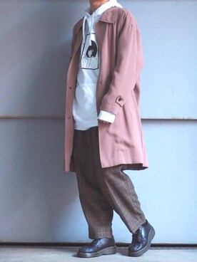 「茶色」｜「アイテム（ステンカラーコート）」を使った、きったさん（メンズ・175cm）の冬コーディネート