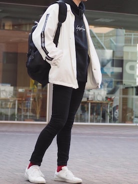 「Yohji Yamamoto（ヨウジヤマモト）のアイテム（パーカー）」を使った、きったさん（メンズ・175cm）の春コーディネート