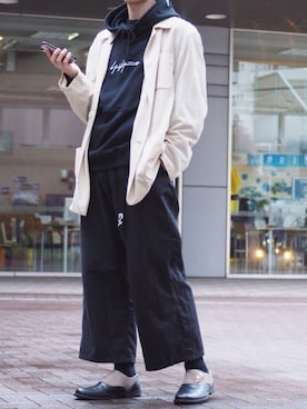「Yohji Yamamoto（ヨウジヤマモト）のアイテム（パーカー）」を使った、きったさん（メンズ・175cm）の春コーディネート