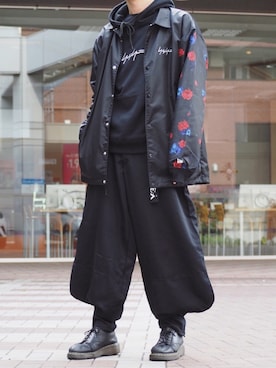 「Yohji Yamamoto（ヨウジヤマモト）のアイテム（パーカー）」を使った、きったさん（メンズ・175cm）の春コーディネート
