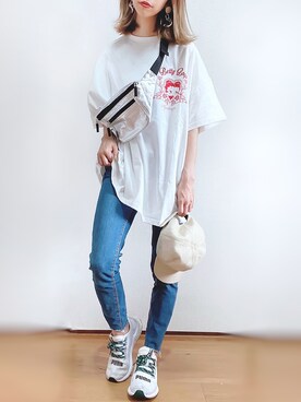 「アイテム（ボディバッグ/ウエストポーチ、シルバー系）」を使った、kuuuuraさん（レディース・158cm）の春コーディネート