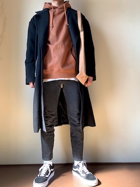 「kutir（クティール）のアイテム（チェスターコート）」を使った、bun   さん（メンズ・167cm）の冬コーディネート