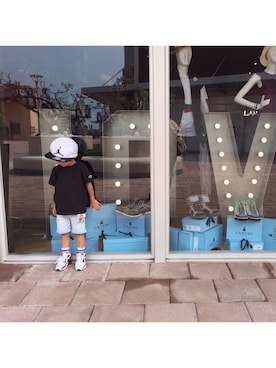 「AIR JORDAN（エアジョーダン）のアイテム（帽子、ホワイト系）」を使った、どんどん(*☻-☻*)さん（キッズ）の秋コーディネート