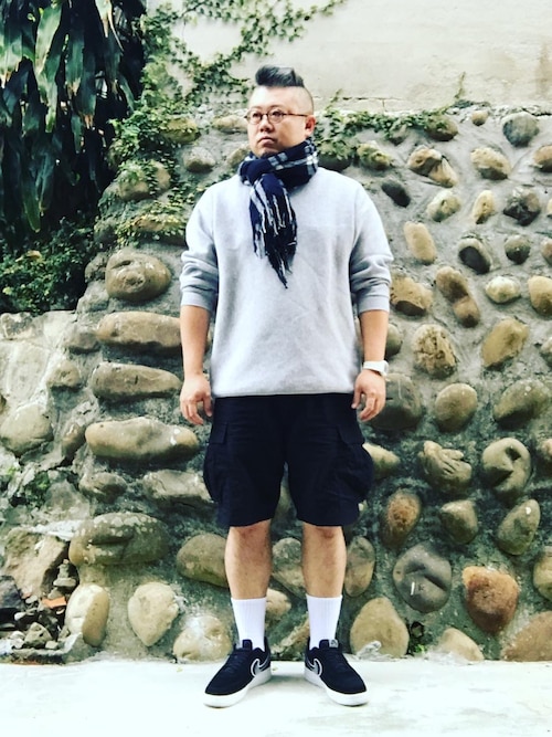 Nike ナイキ のデニムスカートを使った人気ファッションコーディネート Sciaky