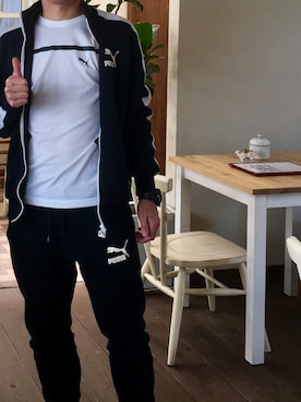 「PUMA（プーマ）のアイテム（その他アウター）」を使った、Hiroさん（メンズ・171cm）の春コーディネート