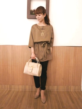 「LEPSIM（レプシィム）の【日々アイテム】ストレッチムジスリムパンツ17FW　762936（その他パンツ）」を使った、izuminさん（レディース・155cm）の秋コーディネート