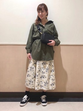 「LEPSIM（レプシィム）のアイテム（イヤリング）」を使った、izuminさん（レディース・155cm）の春コーディネート