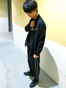 「新作」｜「アイテム（ジャージ）」を使った、たつやさん（メンズ・170cm）の秋コーディネート