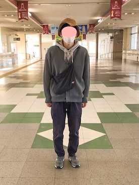 「DANTON（ダントン）のアイテム（バッグ）」を使った、ぺいぺいさん（メンズ・173cm）の冬コーディネート