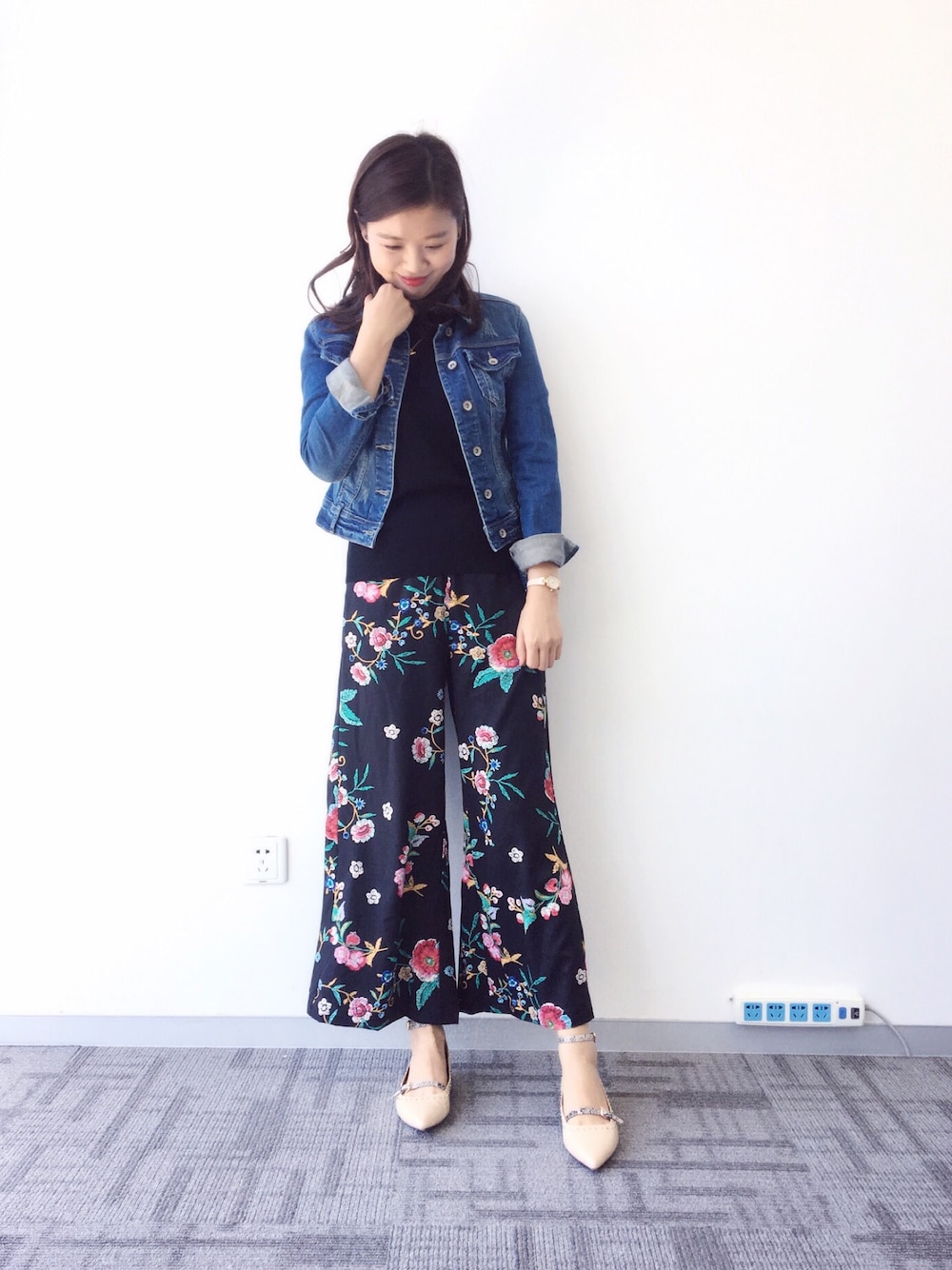 「Mixbluのアイテム（チノパンツ、その他）」を使った、Danazddさん（レディース・165cm）の秋コーディネートの1枚目の写真