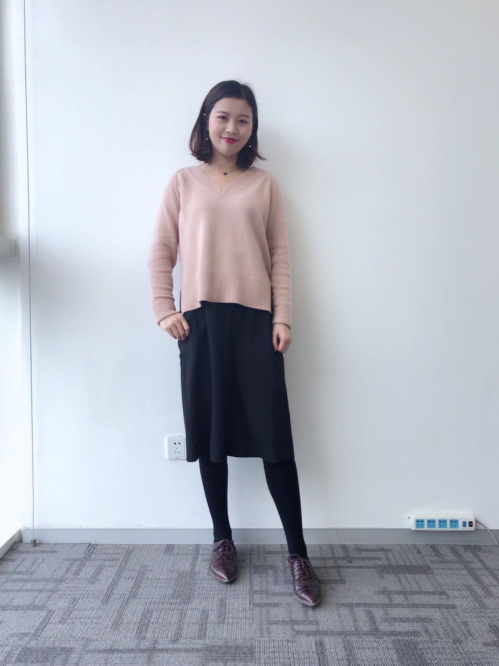 「eifiniのアイテム（ニット/セーター、ピンク系）」を使った、Danazddさん（レディース・165cm）の冬コーディネートの1枚目の写真