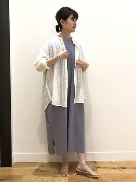「URBAN RESEARCH DOORS（アーバンリサーチドアーズ）のドビーバンドカラーシャツ（シャツ/ブラウス、ホワイト系）」を使った、emmdさん（レディース・162cm）の春コーディネート