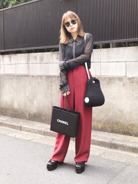 「LINDA FARROW（リンダファロー）のアイテム」を使った、KARINさん（レディース・156cm）の春コーディネート