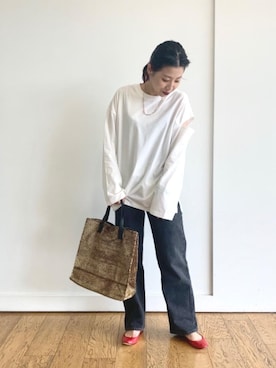 「RECOMMEND  ITEM STYLING」｜「アイテム（バレエシューズ）」を使った、Kumamoto　Hitomiさん（レディース・157cm）の秋コーディネート