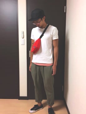 「HUGO BOSS（ヒューゴボス）のアイテム（Tシャツ/カットソー）」を使った、のふさん（メンズ・175cm）の夏コーディネート