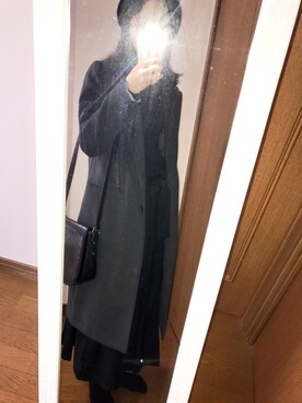 「真っ黒コーデ」｜「アイテム（チェスターコート）」を使った、ぴさん（レディース・156cm）の冬コーディネート