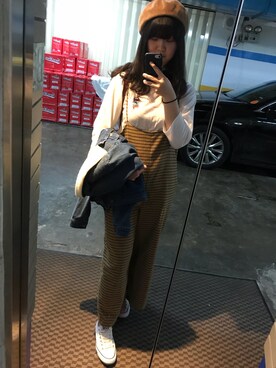 「アイテム（つなぎ/オールインワン、ベージュ系）」を使った、Hsinさん（レディース・167cm）の春コーディネート