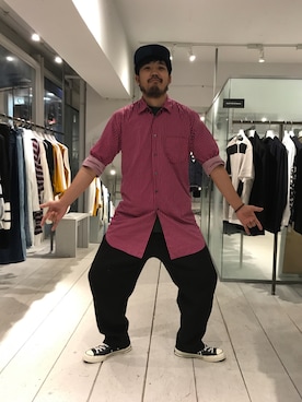 「COMME des GARCONS」｜「CONVERSE（コンバース）のアイテム」を使った、Samさん（メンズ・182cm）の夏コーディネート