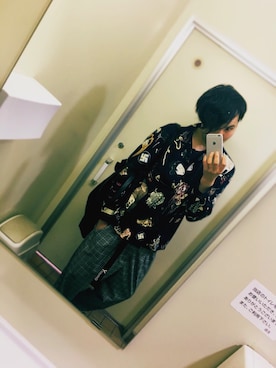 「MUZE（ミューズ）のアイテム（パンツ）」を使った、oraltetuyaさん（メンズ・174cm）の春コーディネート