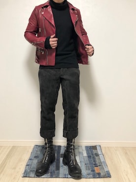 「アイテム（ライダースジャケット、レッド系）」を使った、adeUさん（メンズ・175cm）の秋コーディネート