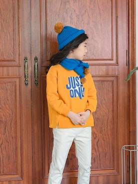 「アイテム（マフラー）」を使った、ILOVEJさん（キッズ・120cm）の冬コーディネート