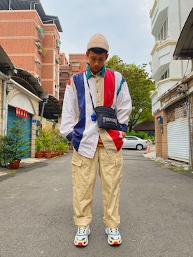 「CHAPS（チャップス）のアイテム（その他トップス）」を使った、峻祐さん（メンズ・169cm）の冬コーディネート