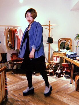 「UNIF（ユニフ）のアイテム（パンプス）」を使った、左一さん（レディース・160cm）の秋コーディネート