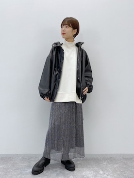 「フードコート」｜「アイテム（ブルゾン）」を使った、あっすーさん（レディース・163cm）の秋コーディネート