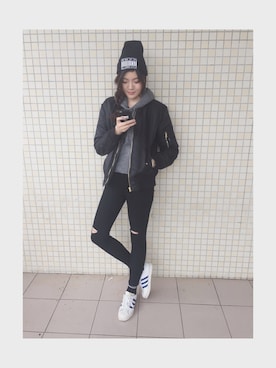 「B-SIDE（ビーサイド）のアイテム」を使った、EJさん（レディース・175cm）の冬コーディネート